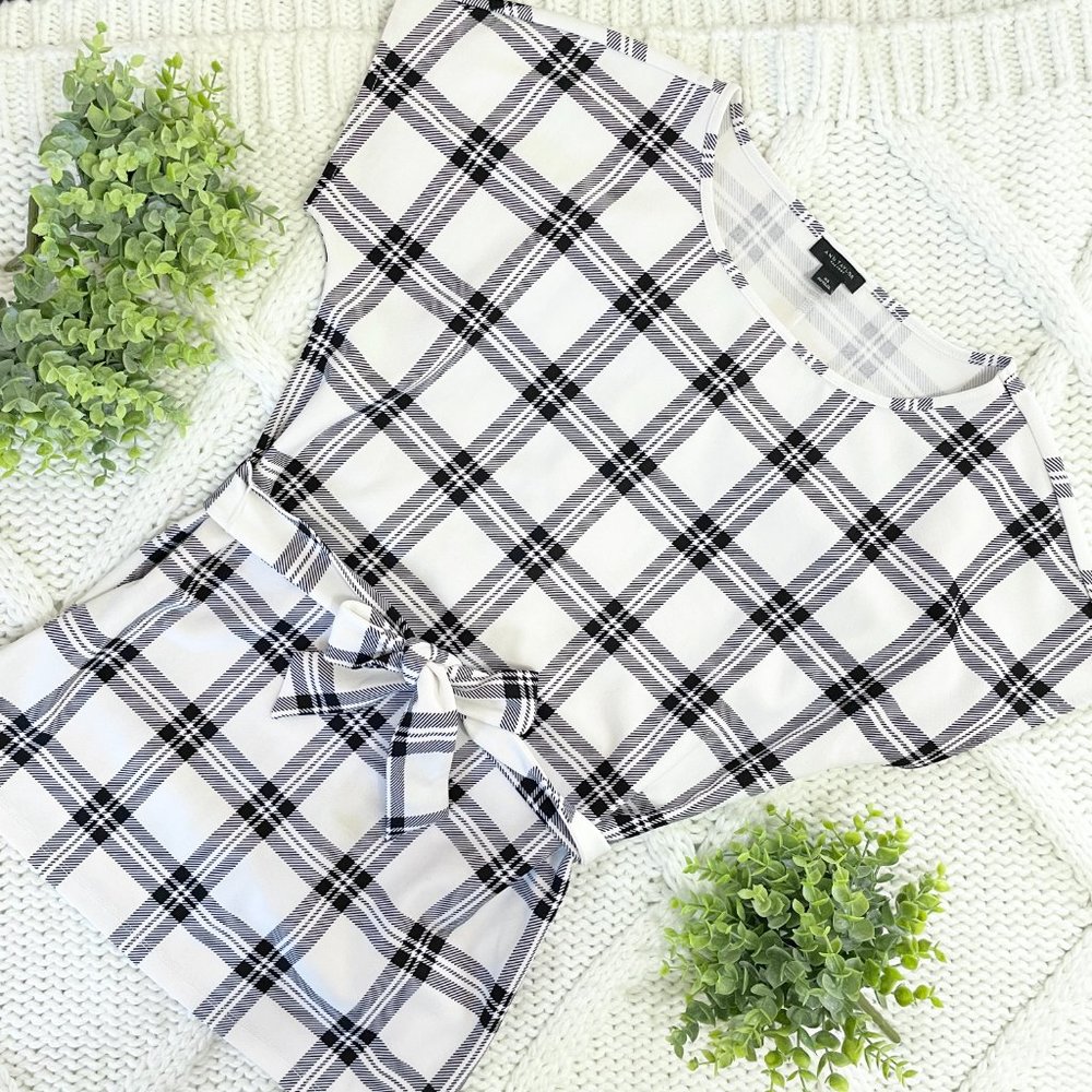 Ann Taylor Factory Tie-Waist Blouse (Monochrome Plaid)